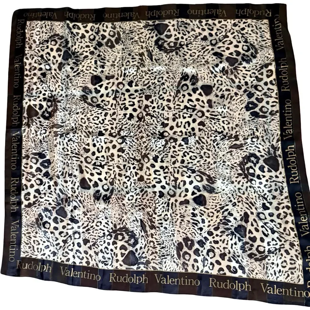 Rudolph Valentino statement scarf